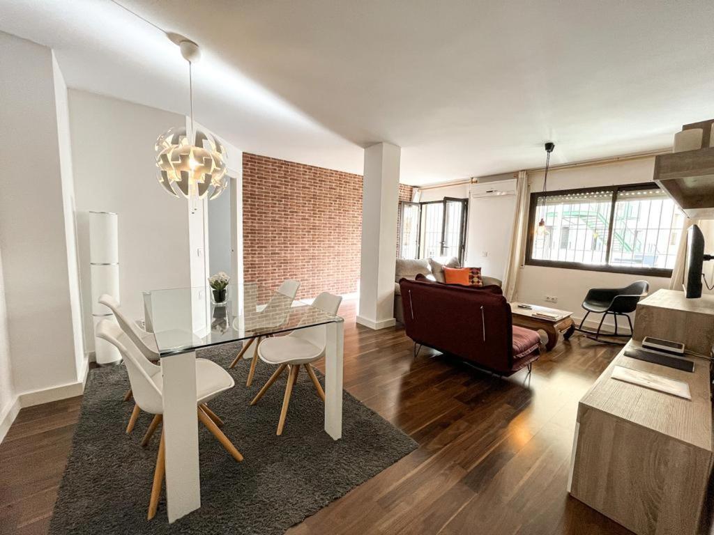 Apartamento Para 4 Con Terraza En El Centro Жирона Экстерьер фото